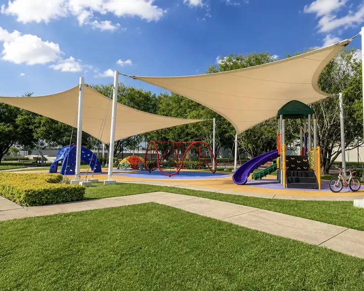Juegos infantiles en Aquasol Lifestyle, Ayala, Morelos
