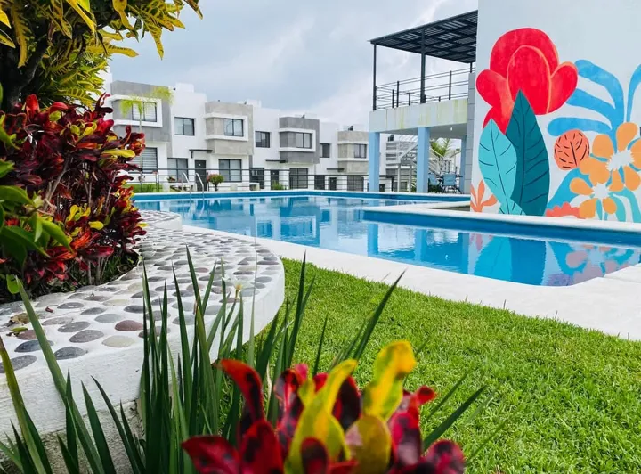 Alberca en Residencial Celeste